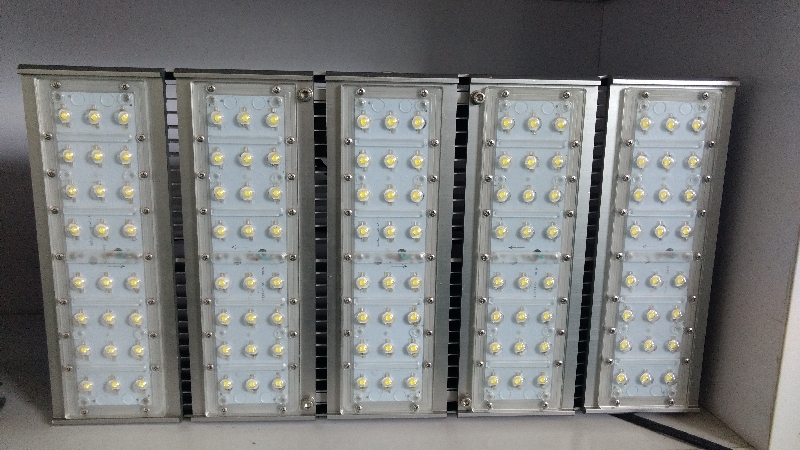 SD-30W 60W 90W 120W 180W 240W or 50W 100W 150W 200W 300W 400W|Flood LED(New).Module Design.Easy To update to multi-module lighting.Replace traditional Street Light And Tunnel Light(SD Series)